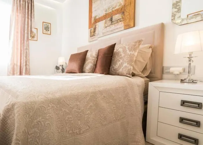 2br Ocean Garden Apt, Heated Pool, Ocean View, Pp81